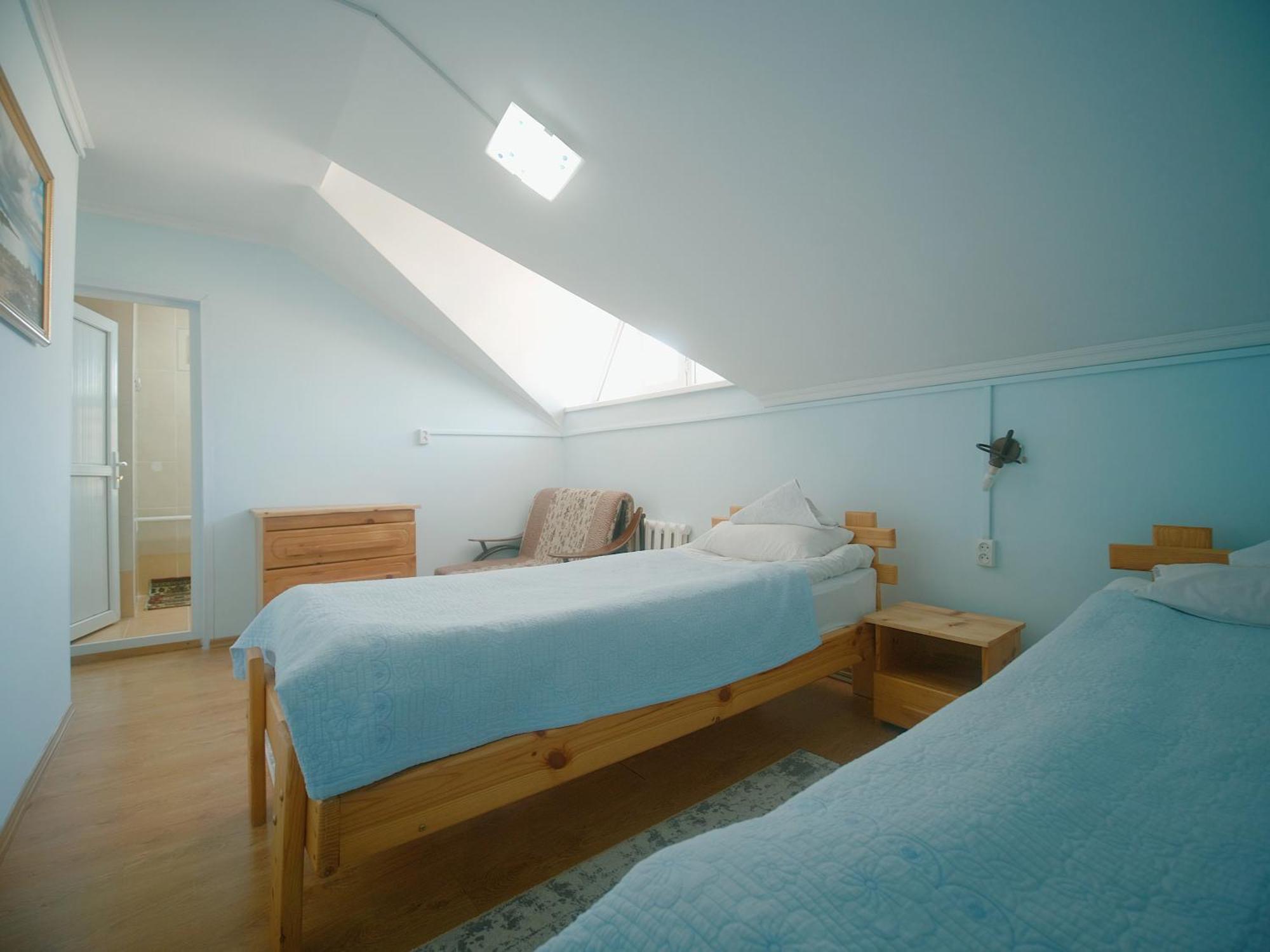 Guesthouse Alakol Karakol Luaran gambar