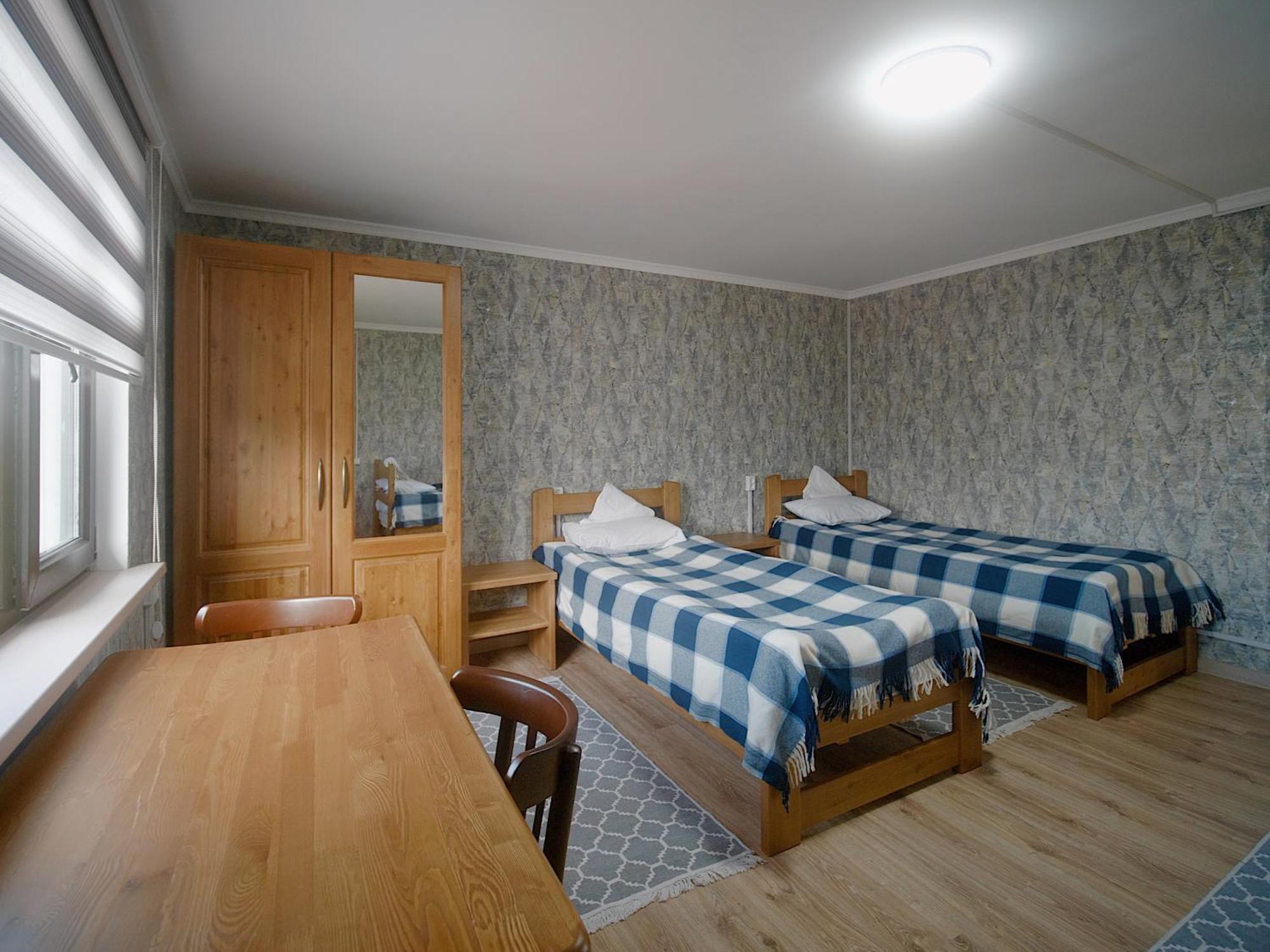 Guesthouse Alakol Karakol Luaran gambar