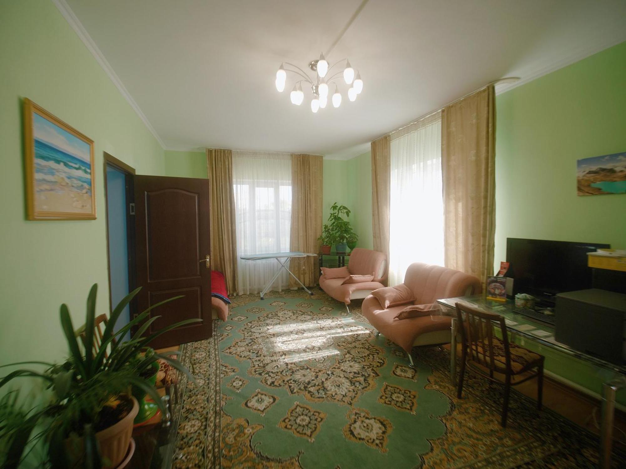 Guesthouse Alakol Karakol Luaran gambar