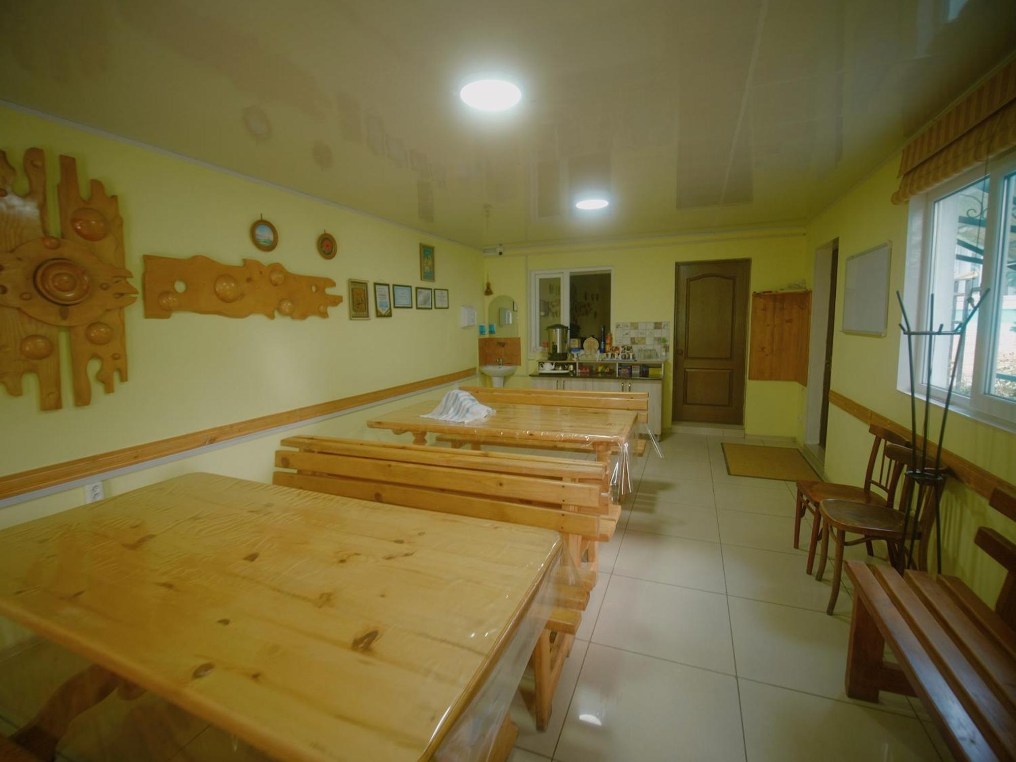 Guesthouse Alakol Karakol Luaran gambar